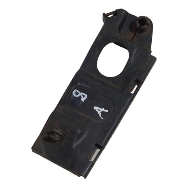 Guia Parachoque Dianteiro Esquerdo Gm Corsa Montana 03 A 12