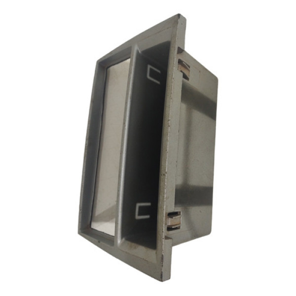 Moldura Painel Radio Chevrolet Corsa Montana 2003 A 2012