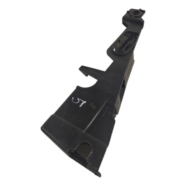 Guia Parachoque Dianteiro Direito C4 Pallas Sedan 05 A 12