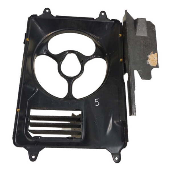 Defletor Radiador Volkswagen Gol Parati 1994 A 1999 