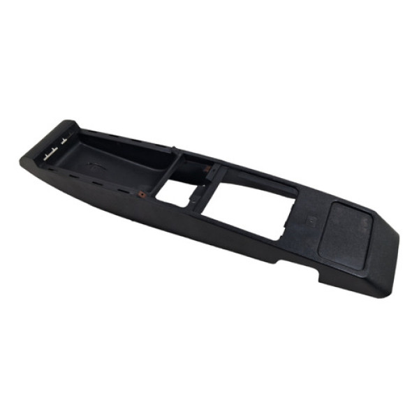 Console Central S/ Moldura C/ Detalhe Gm Monza 1984 A 1990