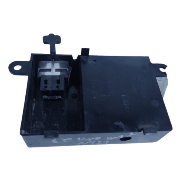 Moldura Conector Usb Fiat Uno Way 2010 A 2015